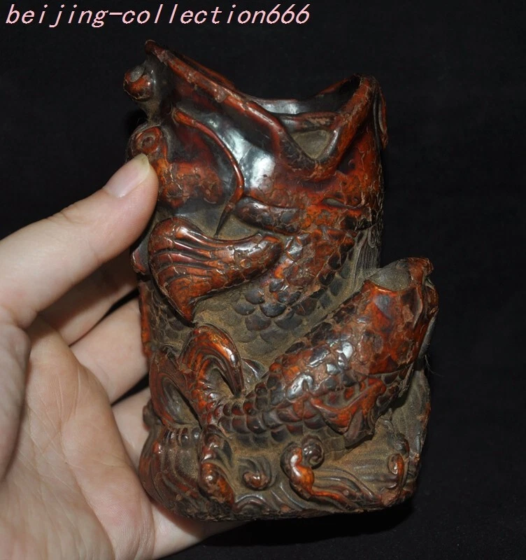 4.2"China Dynasty palace old amber Carved fengshui fish brush pot pencil vase - Image 3 of 4