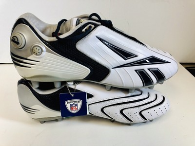 reebok pump football cleats