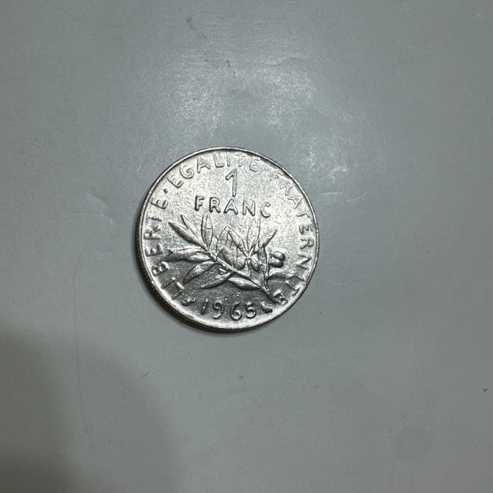 Moeda francesa 1965 1 franco França, vendida como está - Imagem 4 de 4