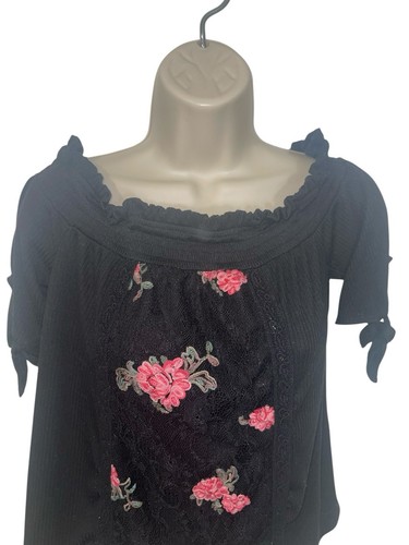 ALYA Women's Size Small Black Floral Smocked Off-the-Shoulder Top - Picture 3 of 11