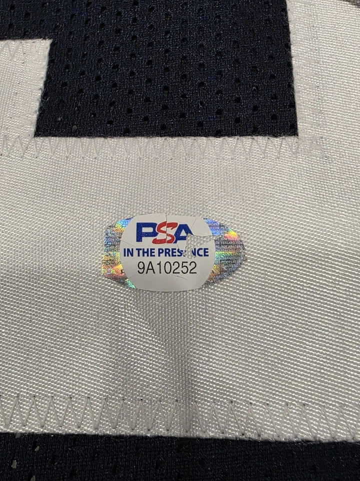 Camiseta deportiva Gerald Mccoy autografiada/firmada certificado de autenticidad PSA/DNA azul personalizada Foto 3 de 4