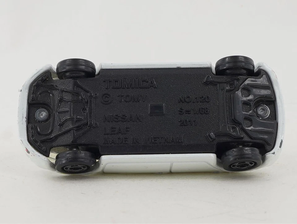 Nissan Leaf White White order Nissan factory tour commemorati car set f3 - Image 3 of 3