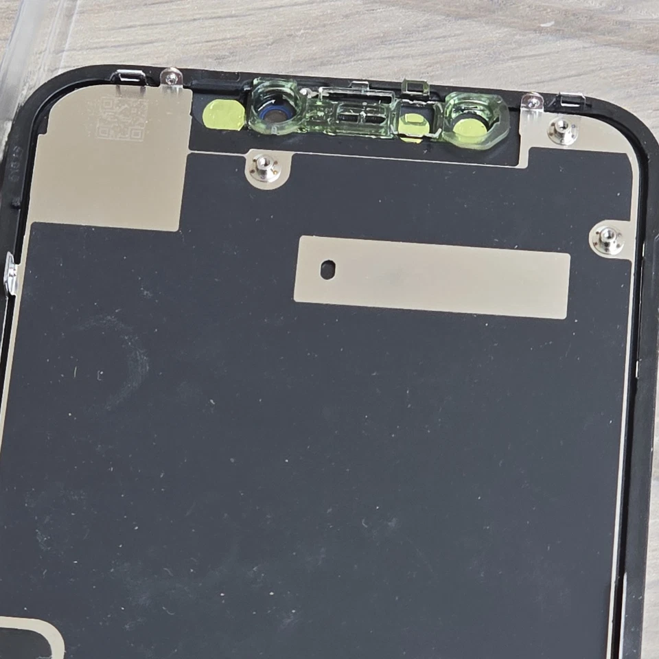 For iPhone XR LCD Display Touch Screen Digitizer Assembly Replacement Back Plate - Image 4 of 4