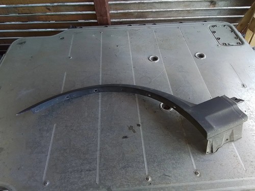 BMW X3 E83 Zierleiste Kotflügel vorne links 340581703 3405817 30374917