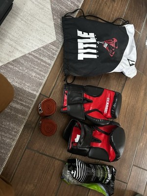 Title Boxing Gloves Black and Red, Regular Weight Whole Set. Wraps. Deodorizer