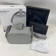 Oculus Go 32GB Standalone All-in-One VR Headset MH-A32