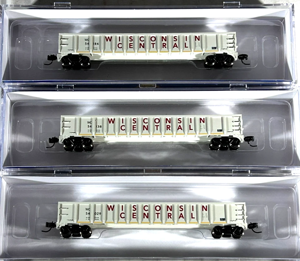 ATHEARN N SCALE 52' MILL GONDOLA 3 PK WISCONSIN CENTRAL ATH3564 - Image 2 of 3