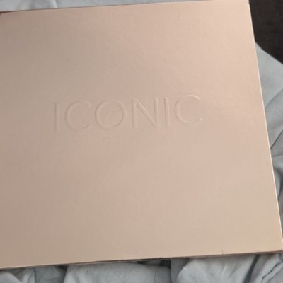 ICONIC LONDON Sunset To Sunrise Eyeshadow Palette 20 Shades Full Size NIB RV $62