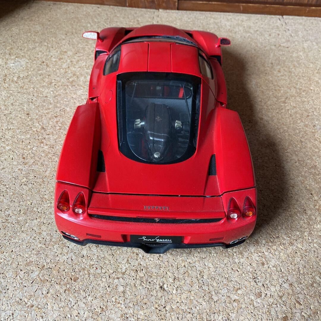 DeAGOSTINI Enzo Ferrari Granturismo 1/10 World Super Car DeAGOSTINI Enzo Ferrari Granturismo 1/10 World Super Car