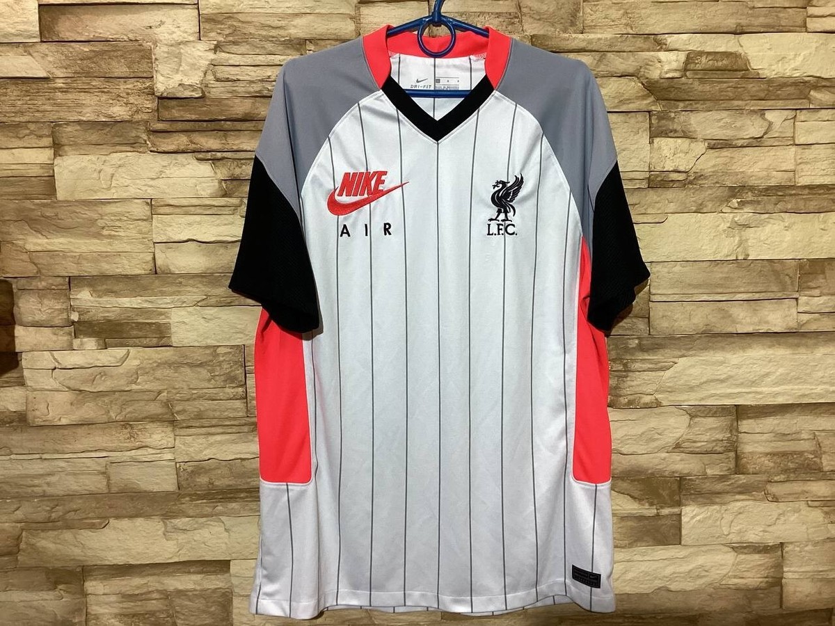 liverpool nike air max kit