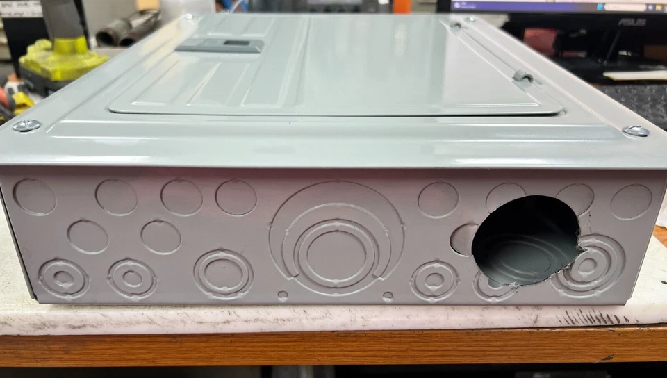 👀 SIEMENS 125 AMP MAIN LUG PANELBOARD 208Y/120V 120/240V 1Ø 12 CIR P1212L1125CU - Image 4 of 4