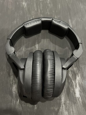 SENNHEISER HD 300 PRO (B08001528) Very Good Condition - No Cord