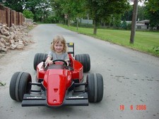 Kinderelektroauto F1