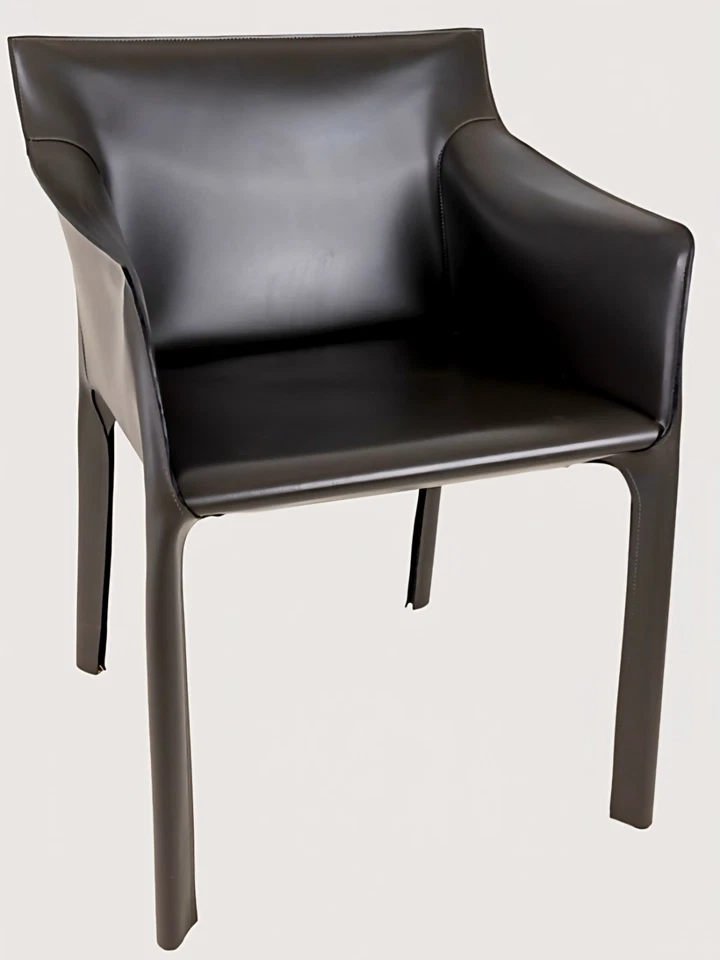 (4) Sillas de comedor MATTEO GRASSI Coco cuero negro Korium Italia Foto 3 de 4