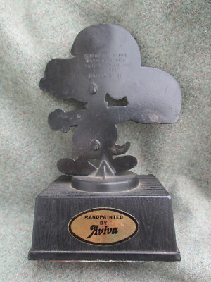 VINTAGE 70s AVIVA TROPHY FIGURINE PEANUTS SNOOPY WORLDS VINTAGE 70s AVIVA TROPHY FIGURINE PEANUTS SNOOPY WORLDS