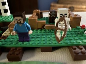 Lego Minecraft The Farm #21114~Retired ~ w/Mini Figs & Instructions - Incomplete