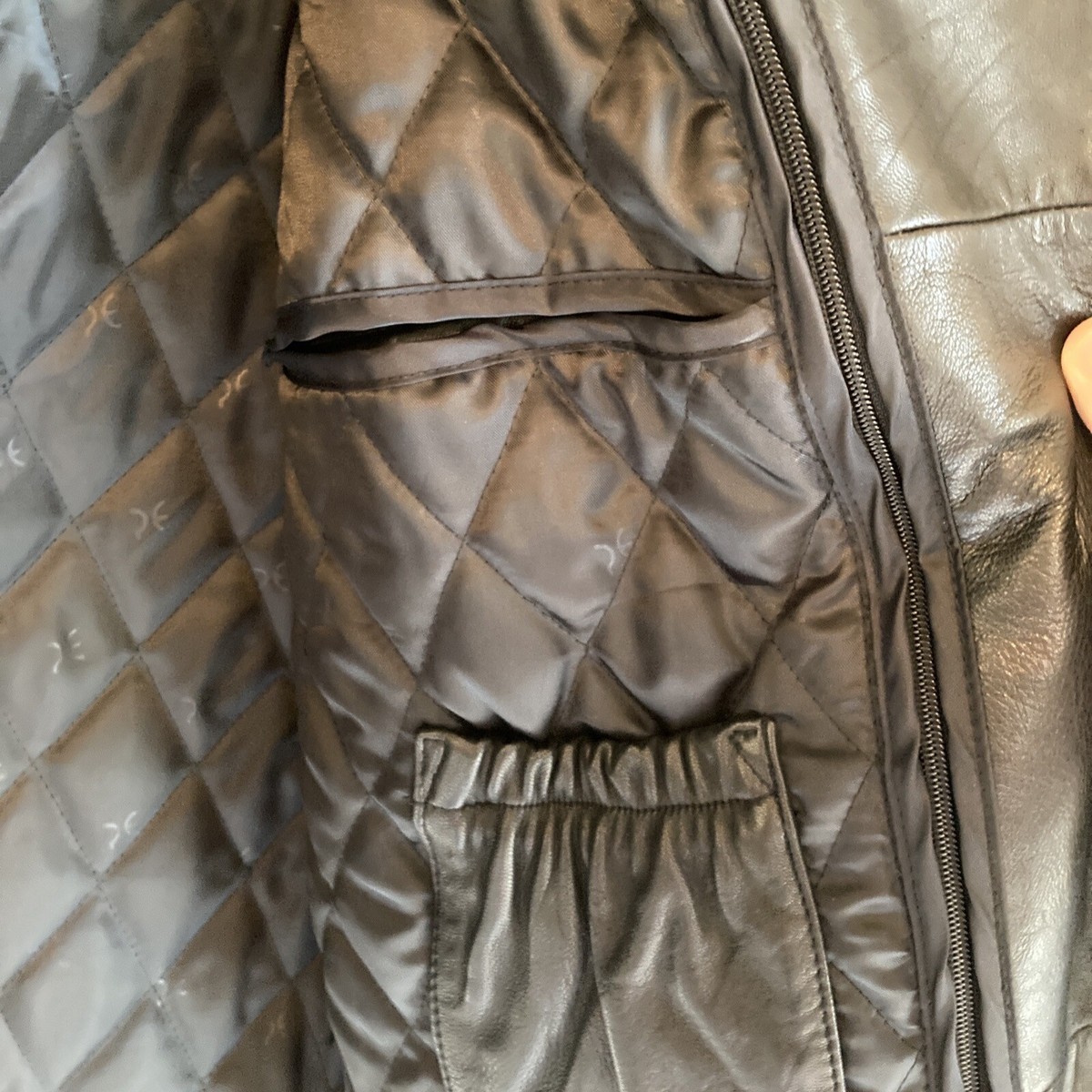 Perry Ellis portfolio black leather jacket size extra large Perry Ellis portfolio black leather jacket size extra large