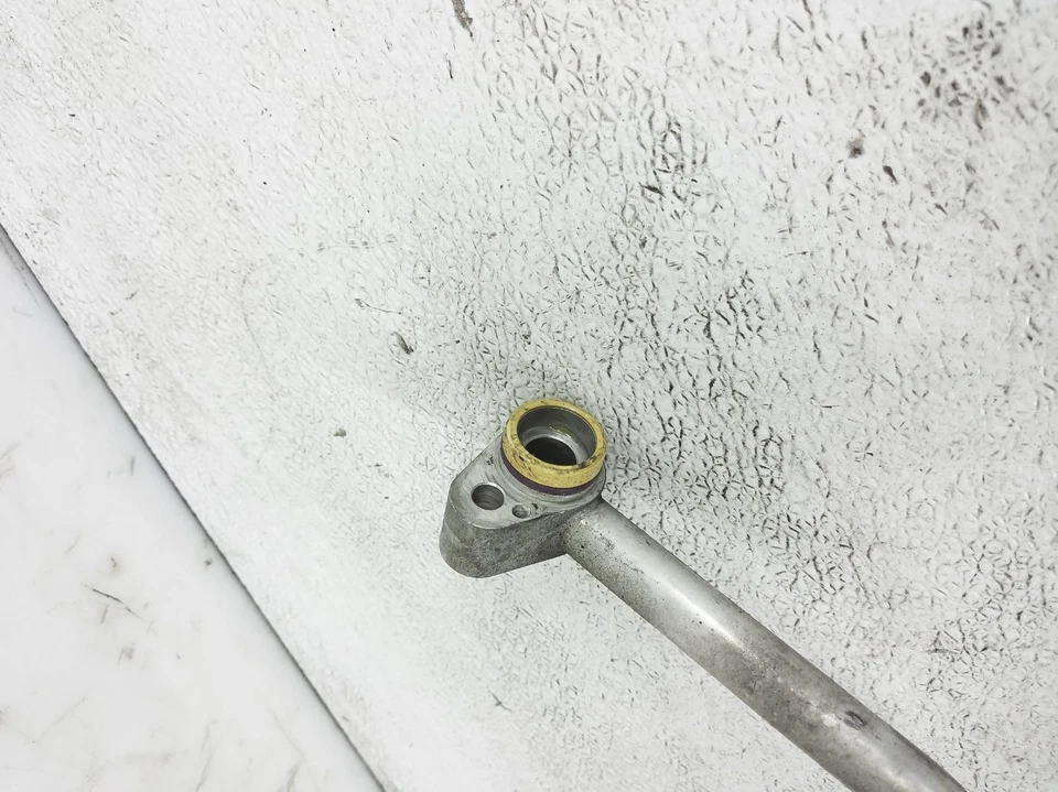 BMW 330I 2006 condensador de aire acondicionado a línea de evaporador 64-53-9-151-733 Foto 2 de 4