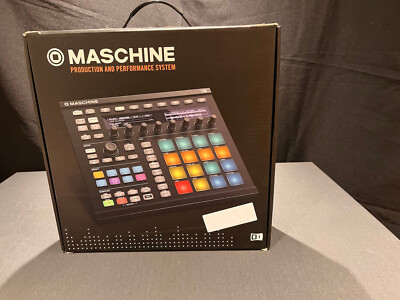 Native Instruments Maschine Mk2 Black In Excellent Condition, USB
