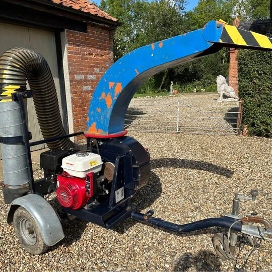 Trilo SU40B Truck Loader Leaf Vacuum