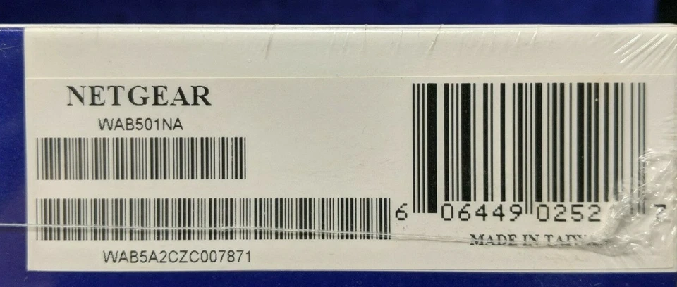 Brand New Netgear 802.11a/b Dual Band Wireles Adapter 32-bit PC CardBus WAB501 - Image 2 of 4