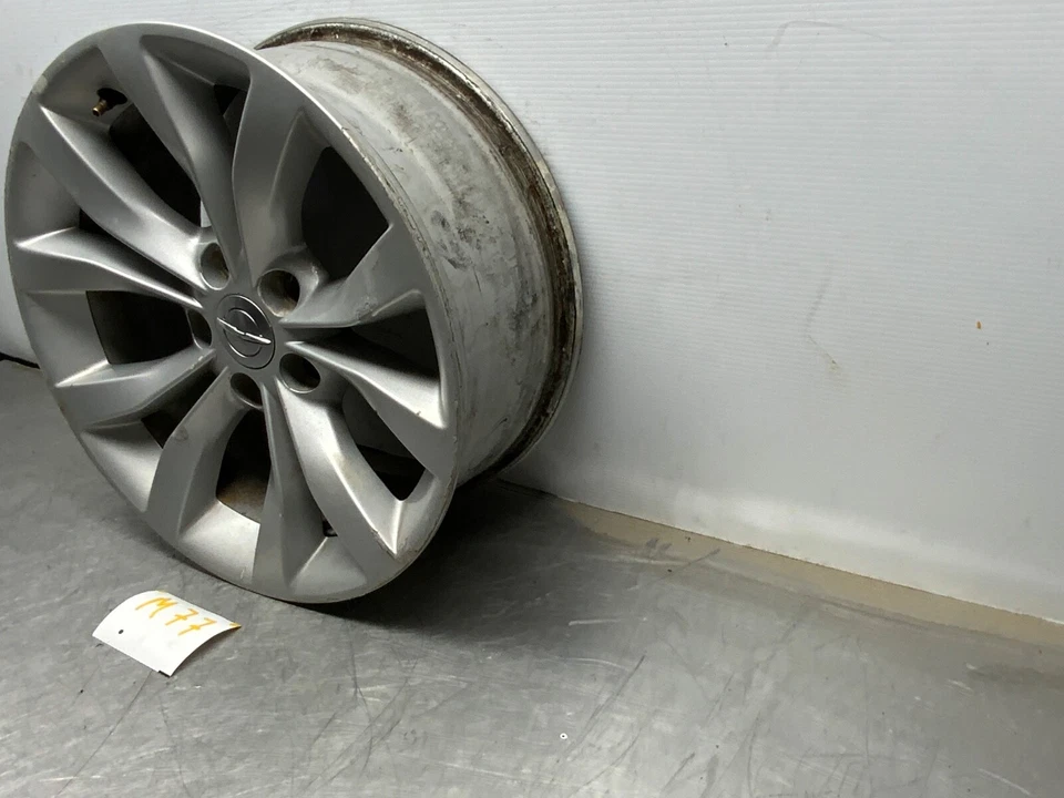 Llanta Dodge Chrysler 300 2015 2016 2017 2018 aleación 17x7 10 radios OEM Foto 3 de 4