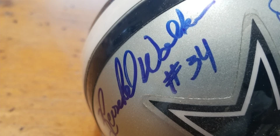 DALLAS COWBOYS AUTO DORSETT,LILLY, HERSCHEL, RANDY WHITE MINI-HELMET COA-WALKER - Image 4 of 4