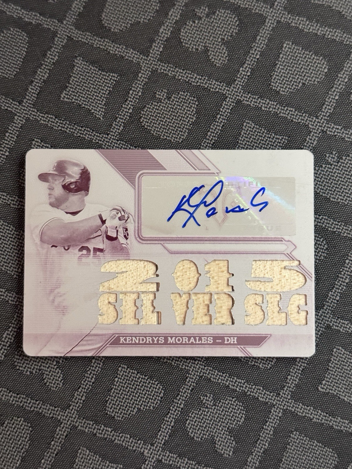 2016 TOPPS TRIPLE THREADS KENDRYS MORALES AUTO PRINTING PLATE WHITE WHALE 1/1
