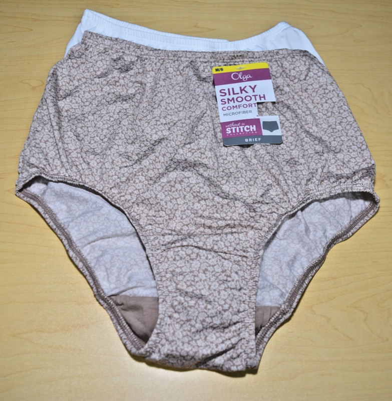 NWT 2 Pairs Olga Without A Stitch Hi-Cut Panties 23173J Size 6 Medium