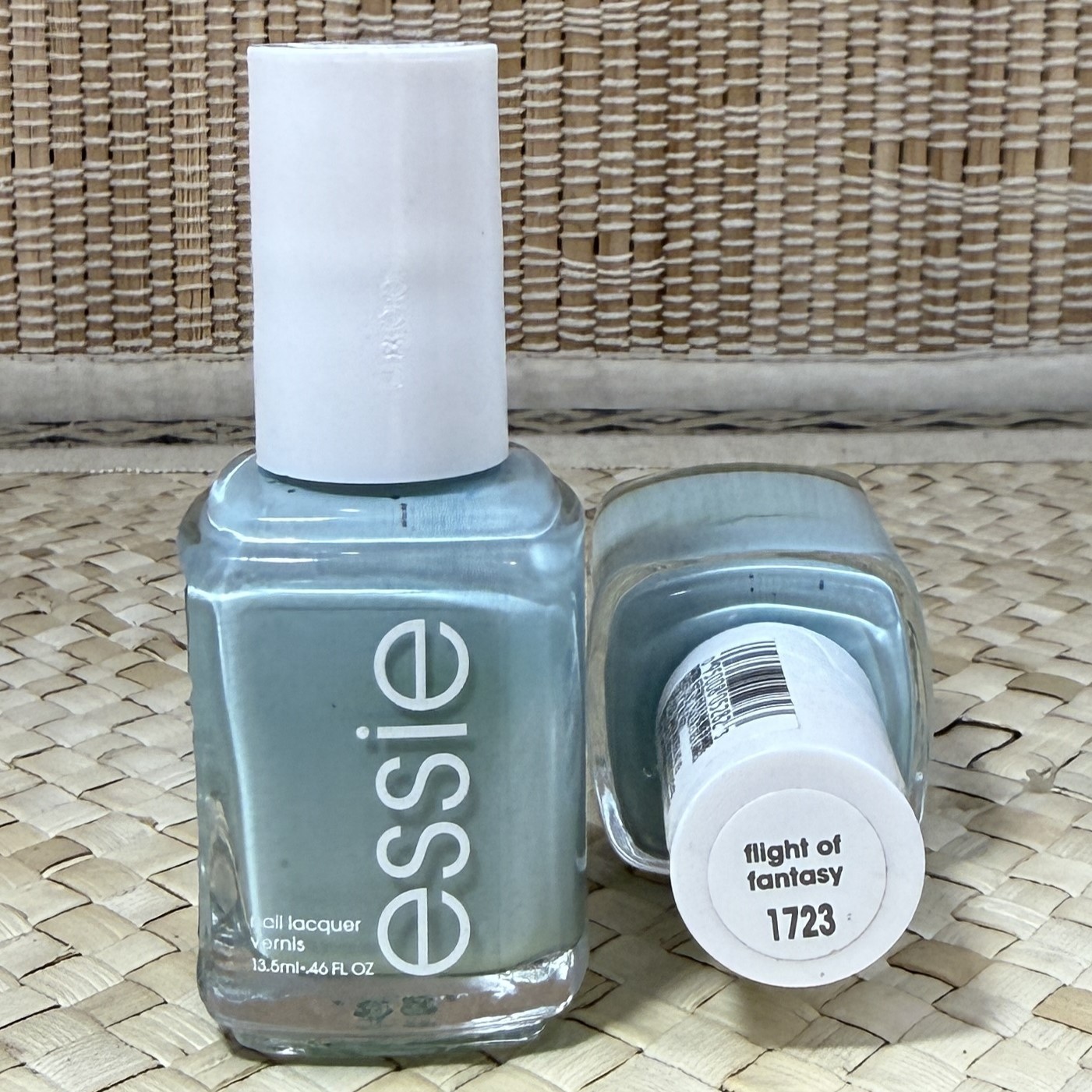 1723 flight of fantasy - pastel blue
