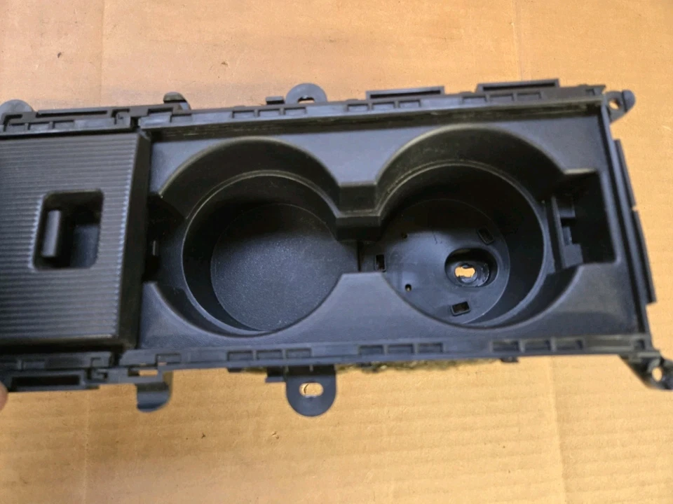 MAZDA MX-5 MIATA NC 2006-2008 consola central portavasos negro OEM NE516439X Foto 3 de 4