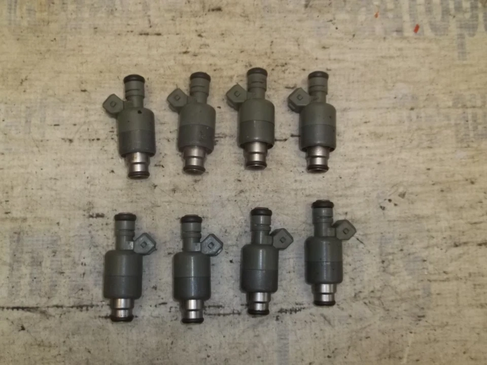 Juego de 8 inyectores de combustible 96-99 Cadillac Deville Seville Eldorado 4,6 L - 17091728 Foto 2 de 4