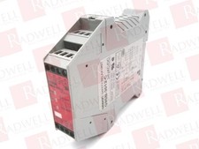 OMRON G9SB-3012-C AC/DC24 / G9SB3012CACDC24 (USED)