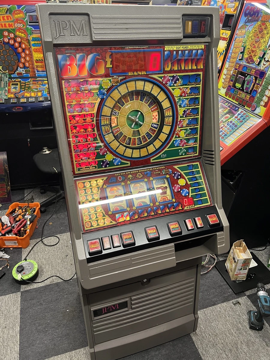 Machines à fruits et accessoires de jeux d'arcade, à jetons