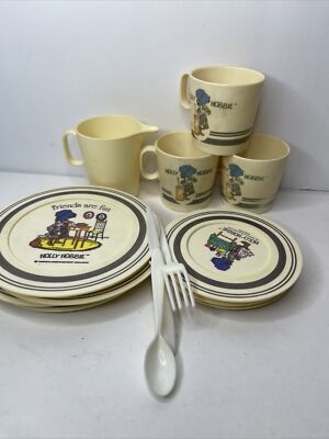 Vintage Holly Hobbie Children's Dishes Play Set Chilton Globe Replacements Crack