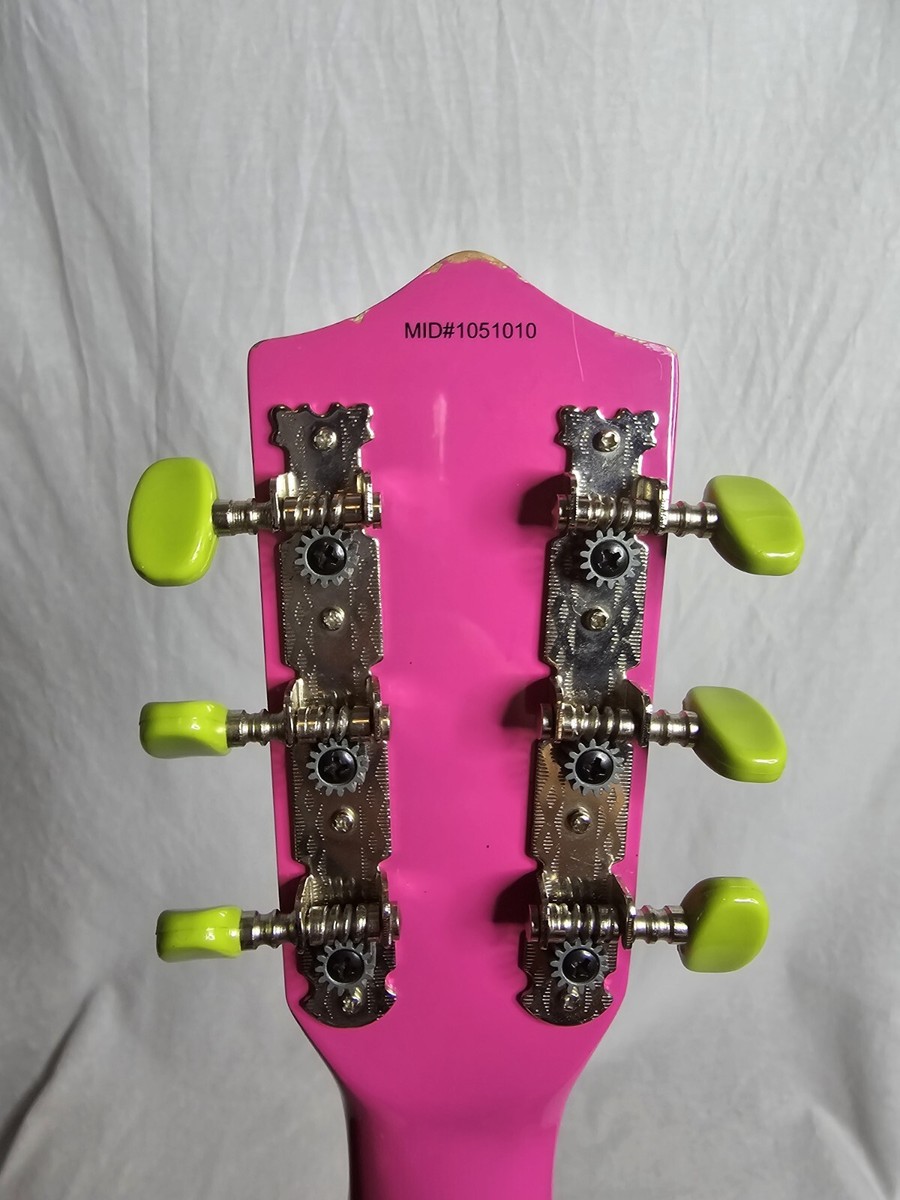 手作額付き銅版画 title「Acoustic Kitty」 Hello Kitty Six String Acoustic 30