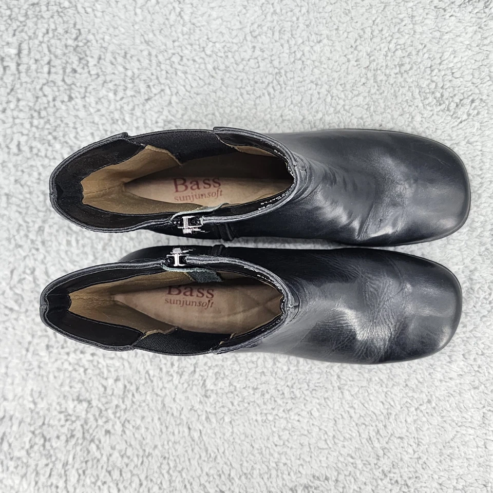 Vintage Bass Womens Wedge Chelsea Boots 7 M Black Leather Pull On Y2K Retro - Image 3 of 4