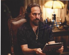 STANLEY TUCCI SIGNED AUTHENTIC 'HUNGER GAMES' 8X10 PHOTO COA THE TERMINAL PROOF