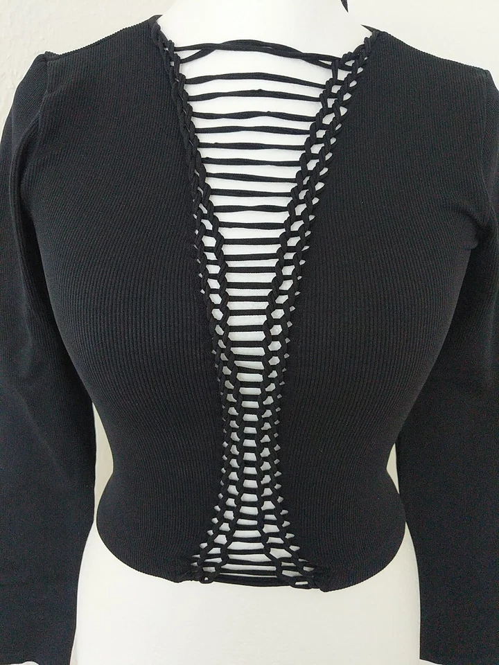 Fabletics Damen Pullover Oberteil sexy bauchfrei schwarz Größe M - Bild 2 von 4