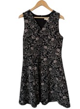 Loft Black cream textured floral v neck dress size 8 NWT
