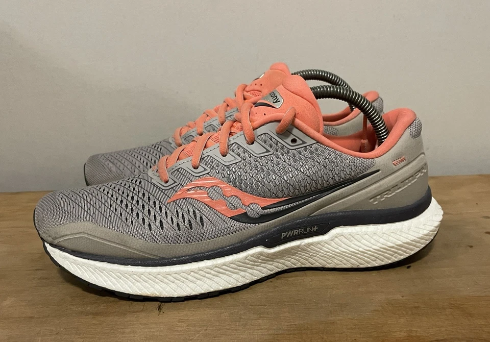 Zapatos SAUCONY para mujer talla 9 W Triumph Formfit gris melocotón PowerRun + Foto 3 de 4