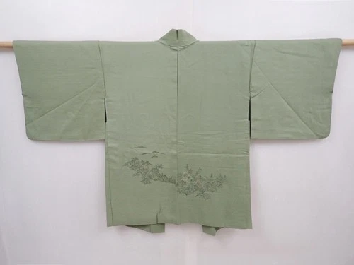 6120T02z510 Vintage Japanese Kimono Silk HAORI Trees Pistachio green