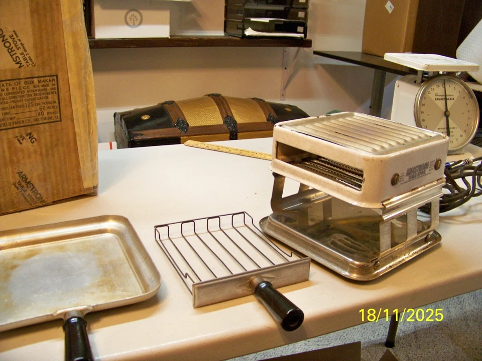 Vtg Armstrong table stove - Image 3 of 4