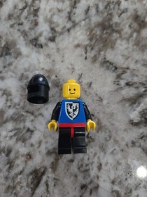 Lego Black Falcon 6062 6102 Black Chin Guard Castle Minifigure