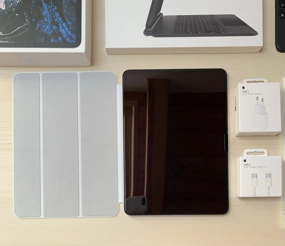 iPad Pro 11 “ + Magic Keyboard + Smart Folio + Accessori - Imagen 4 de 4