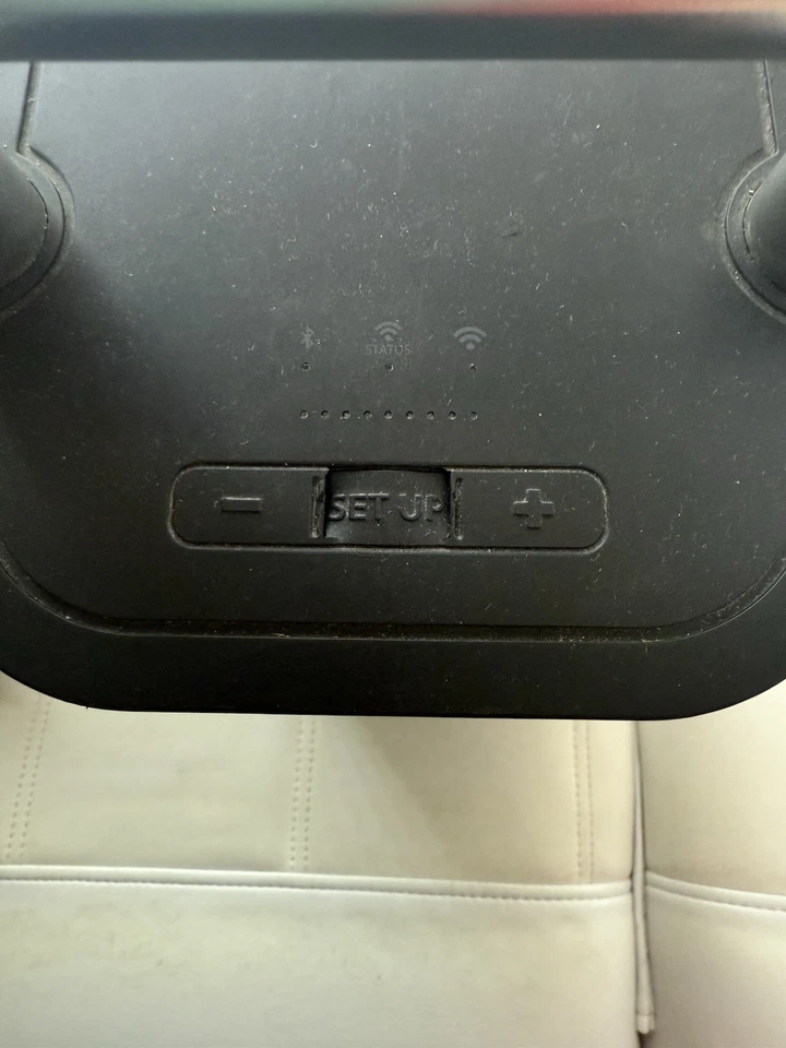 Altavoz Bluetooth Inalámbrico Brookstone Big Blue Party - Subwoofer No Funciona - Foto 4 de 4