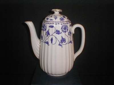 Spode Y6235-C Bone China Blue Colonel 1. Qualität Kaffeekanne blau & weiß UNBENUTZT