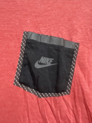 The Nike Tee Shirt Mens Large Red Nike Swoosh sewn in pocket Pocket poly blend - Picture 6 of 13