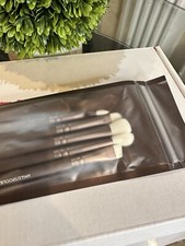 BEAUTY FOR REAL Essential Pro I-Brush Collection, Eyeshadow Brush Set 5 Brushes.
