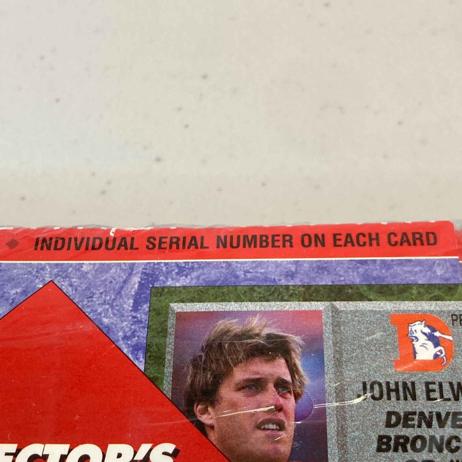 1993 NFL Collectors Edge Football Card Box (250 Cards) New Factory